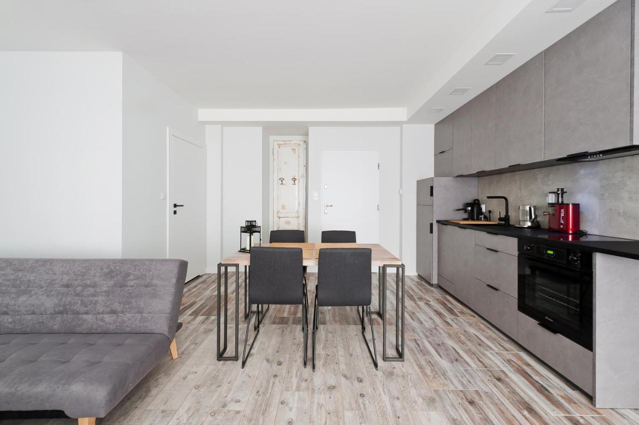 Ludwinowska11 Apartments คราคูฟ ภายนอก รูปภาพ